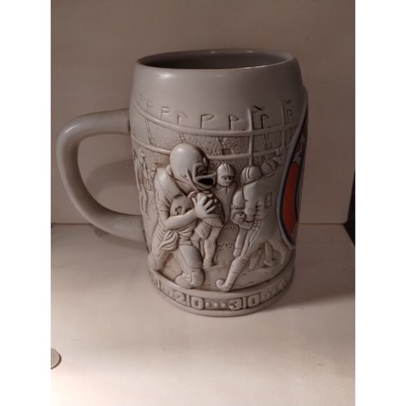 Miami dolphin's Embossed Stein - Picture 2 of 3